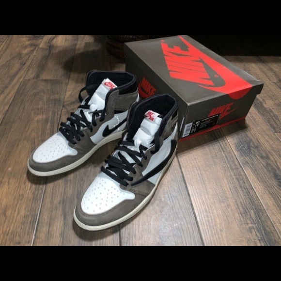 Air Jordan 1 HIGH “TRAVIS SCOTT” - Picture 2 of 6
